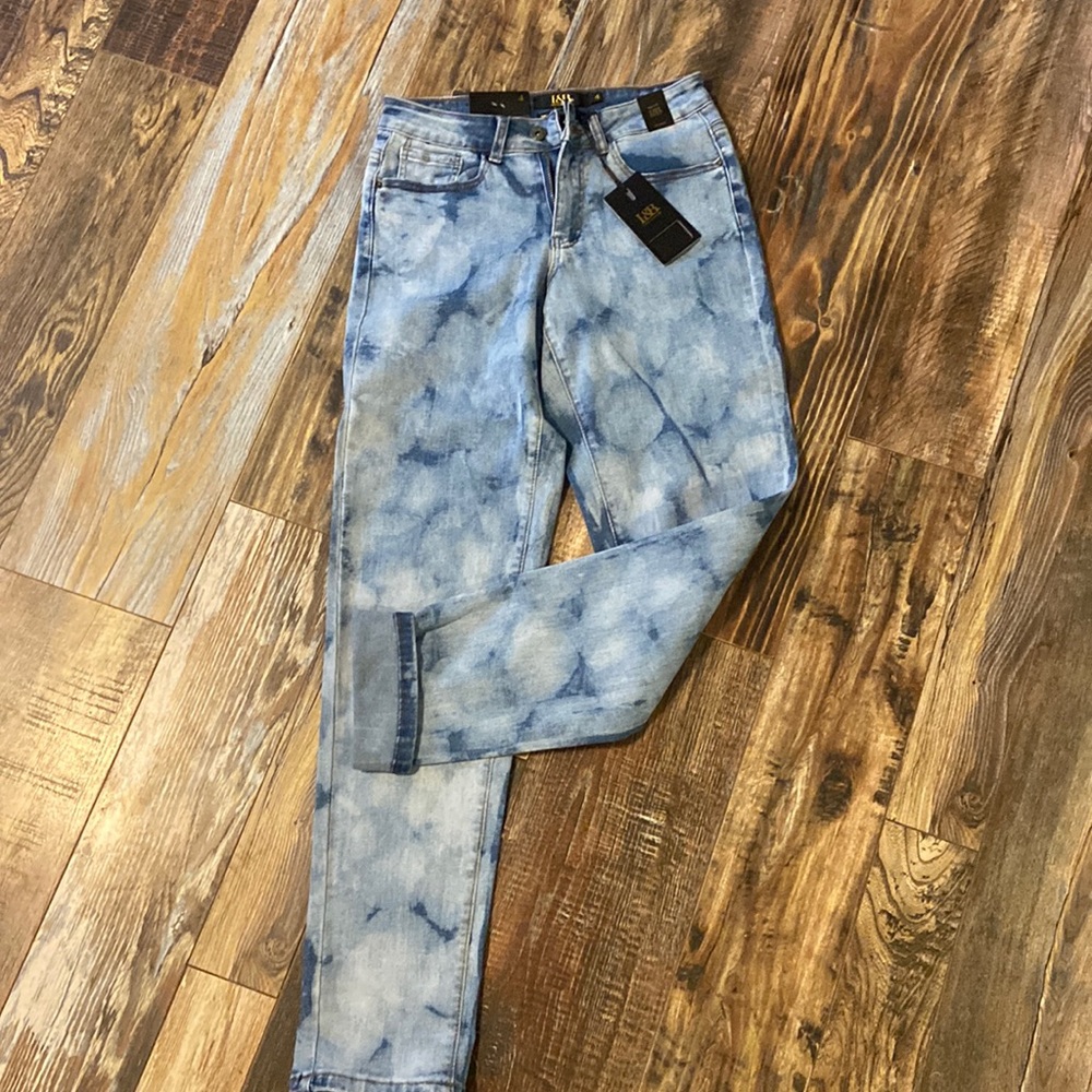 Lucky&Blessed Jeans size 4 mid rise boyfriend